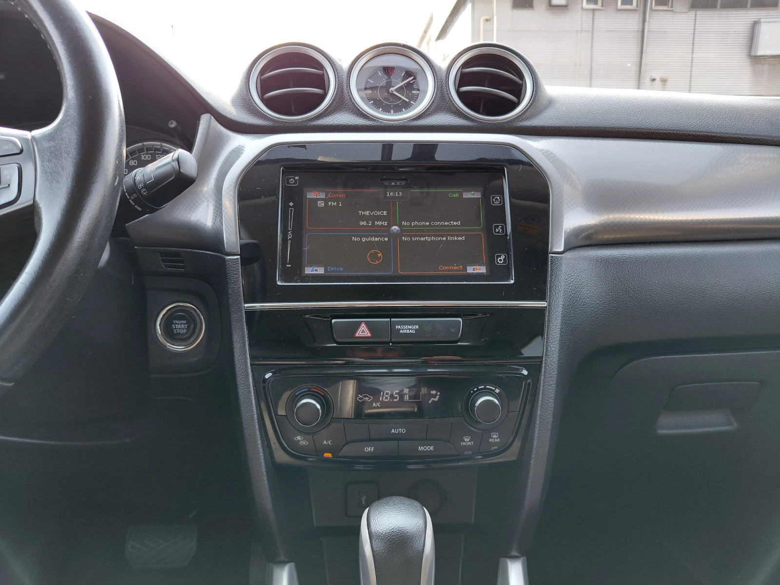 Suzuki Vitara 1.6/120к.с/Газ/Бензин, снимка 10 - Автомобили и джипове - 55708344