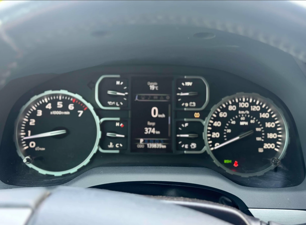 Toyota Tundra Platinum* 4WD* 5.7* ОБДУХ* ПОДГРЕВ* ПАМЕТ* КОЖА, снимка 12 - Автомобили и джипове - 55933138