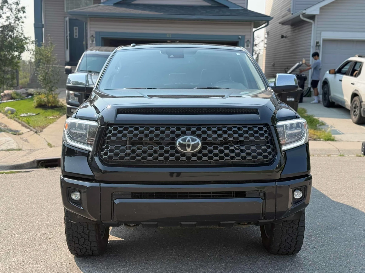 Toyota Tundra Platinum* 4WD* 5.7* ОБДУХ* ПОДГРЕВ* ПАМЕТ* КОЖА, снимка 8 - Автомобили и джипове - 55933138