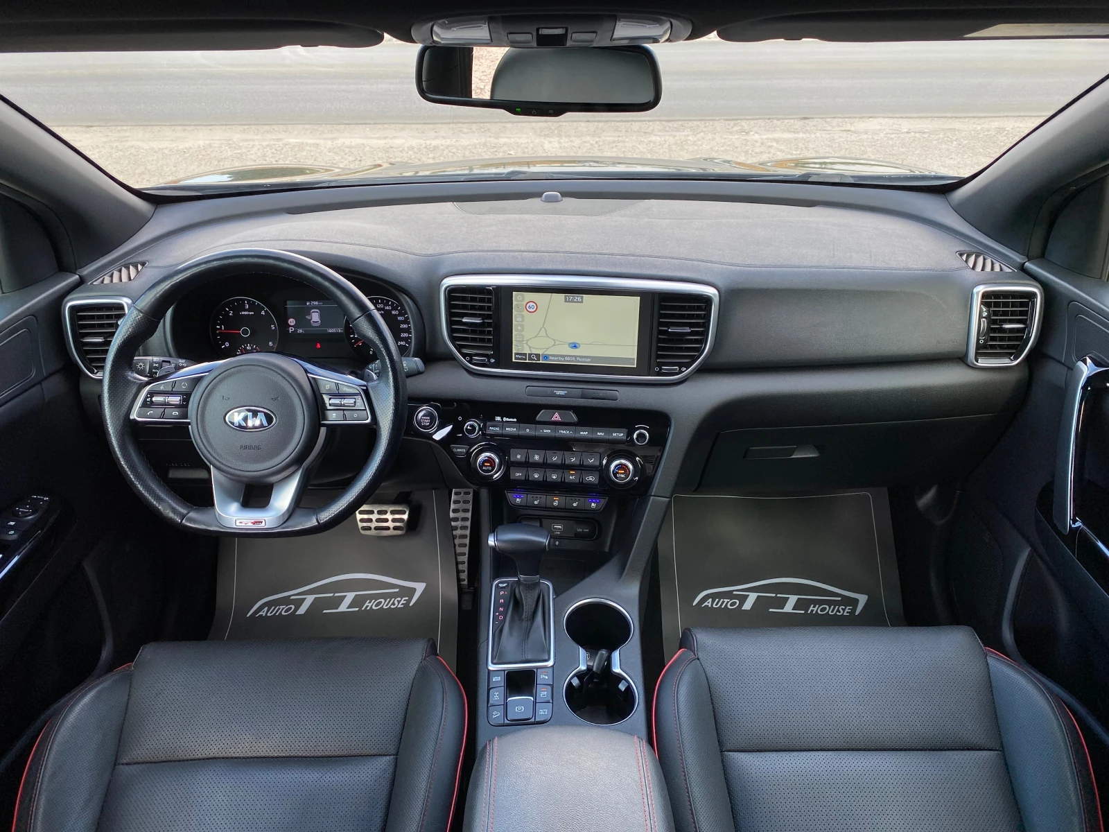 Kia Sportage GT-Line* Pano* KeyGO* Dis* Full* , снимка 9 - Автомобили и джипове - 55942463