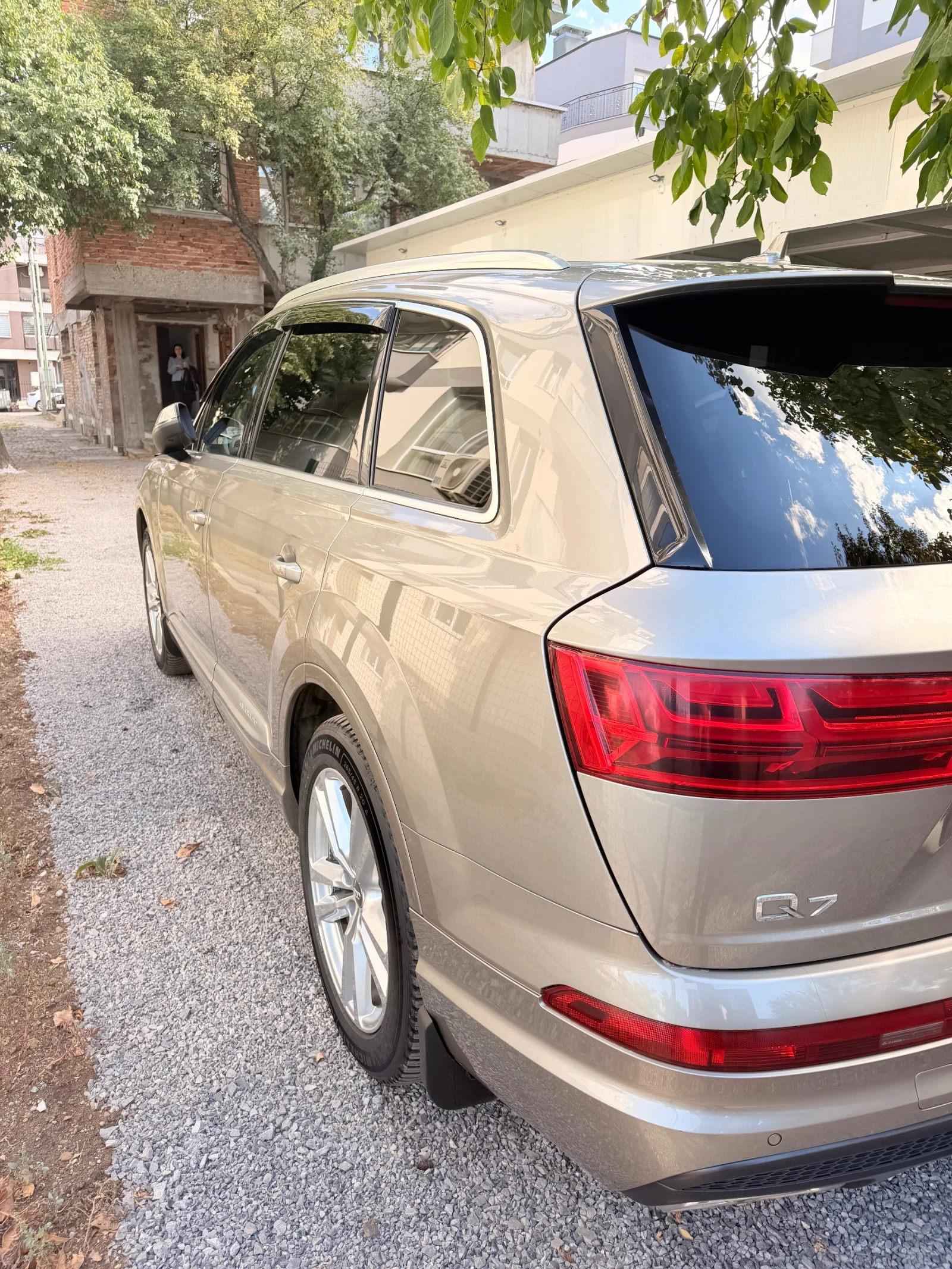 Audi Q7, снимка 4 - Автомобили и джипове - 56468316