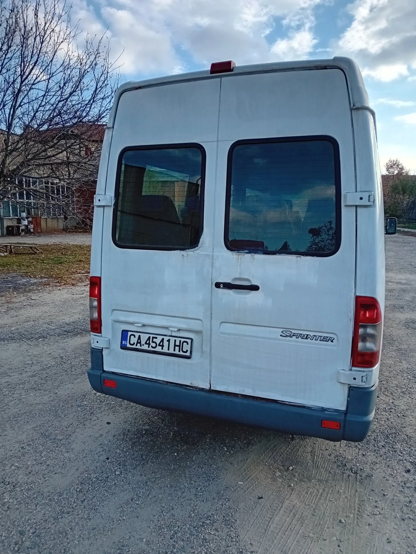 Mercedes-Benz Sprinter 311 2.2 CDI - изображение 3