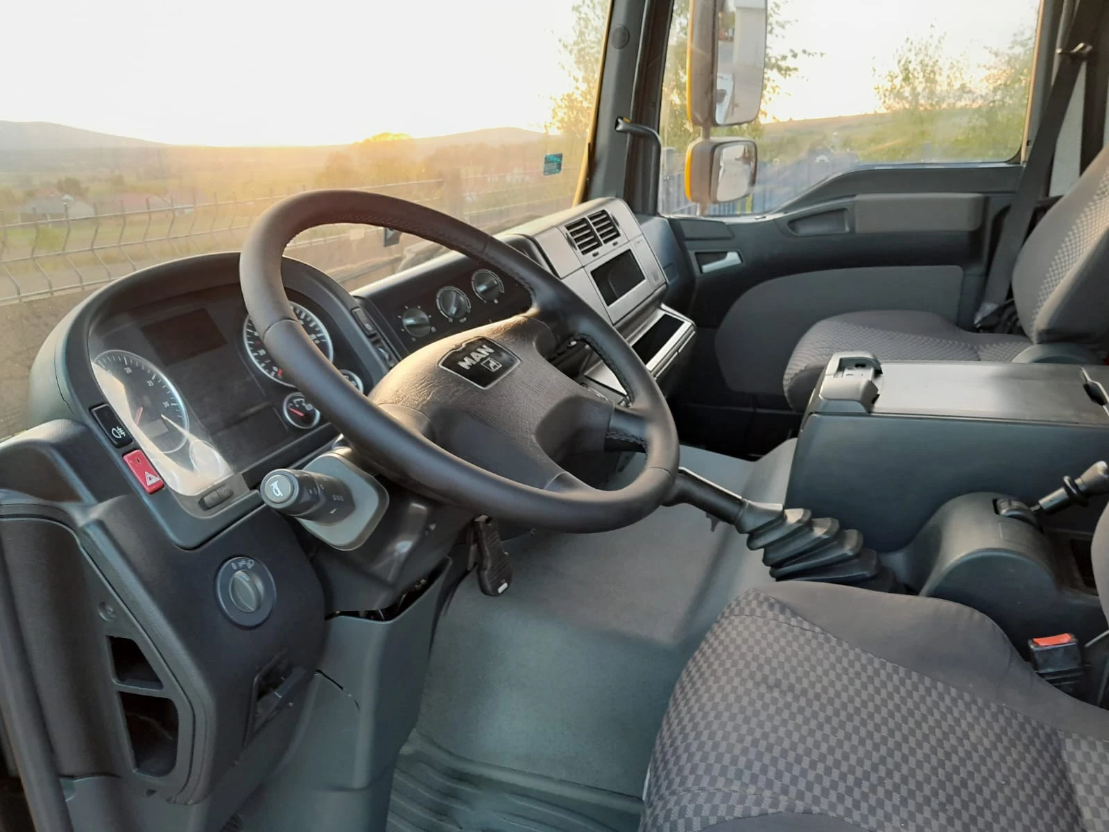 Man Tgl 1224, снимка 14 - Камиони - 56106204