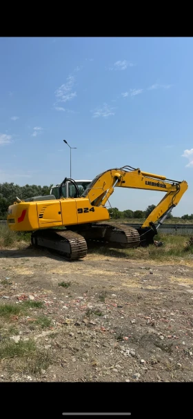   Liebherr