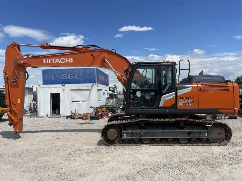 Багер Hitachi ZX 210 LC-7, снимка 1 - Индустриална техника - 45976205