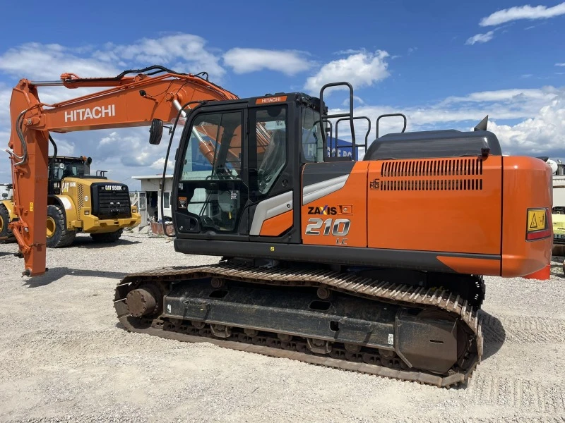 Багер Hitachi ZX 210 LC-7, снимка 11 - Индустриална техника - 45976205