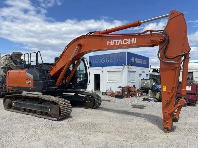 Багер Hitachi ZX 210 LC-7, снимка 12 - Индустриална техника - 45976205