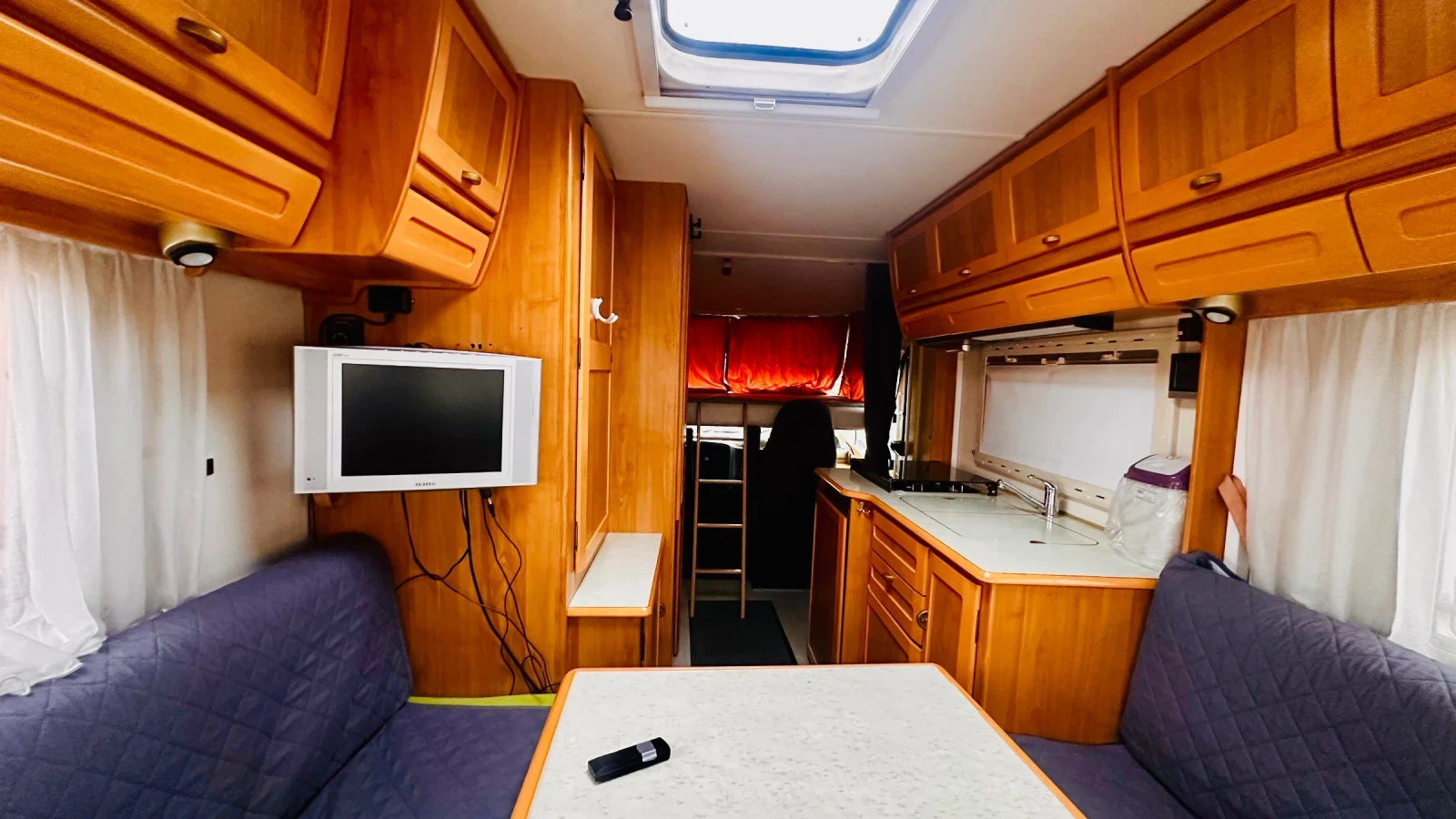 Кемпер HYMER / ERIBA B544 ClassicLine - изображение 6