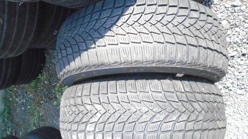 Гуми Зимни 205/55R15, снимка 2 - Гуми и джанти - 22370623