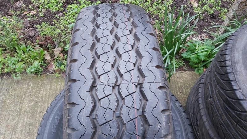 Гуми Летни 215/80R14, снимка 1 - Гуми и джанти - 27533784