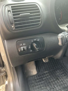 Seat Leon 1.9 TDI, снимка 12