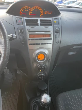 Toyota Yaris 1.4 D4D Facelift, 6 скорости , Климатроник, снимка 9