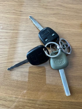 Toyota Avensis | Mobile.bg    17