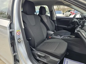 Skoda Octavia 2.0TDI SCR AMBITION DSG 150к.с - 31700 лв. / 16207.95 € - 67910953 12