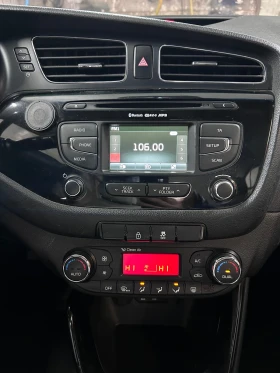 Kia Ceed 1, 4 GAS/BENZ-ОТЛИЧНА-EURO 5B - 4599 € / 8994.86 лв. - 99715200 8