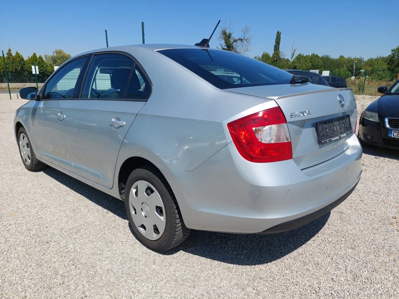 Skoda Rapid 1.4 АВТОМАТИК 33720км., снимка 7 - Автомобили и джипове - 46821667