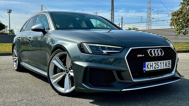 Audi Rs4, снимка 2 - Автомобили и джипове - 47710317