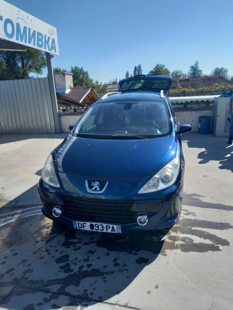 Peugeot 307, снимка 1 - Автомобили и джипове - 47655936