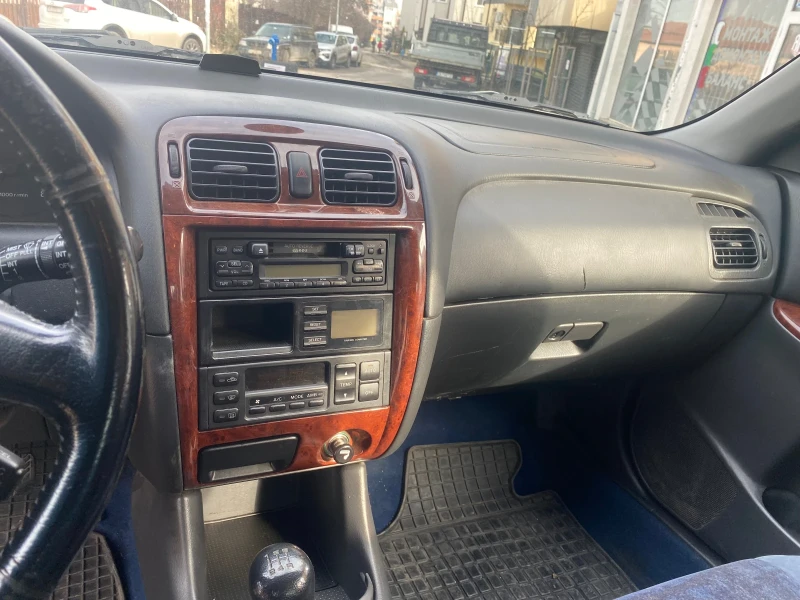 Mazda 626, снимка 6 - Автомобили и джипове - 48837400