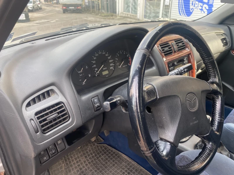 Mazda 626, снимка 7 - Автомобили и джипове - 48837400