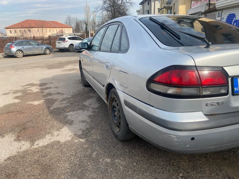 Mazda 626, снимка 4 - Автомобили и джипове - 48837400