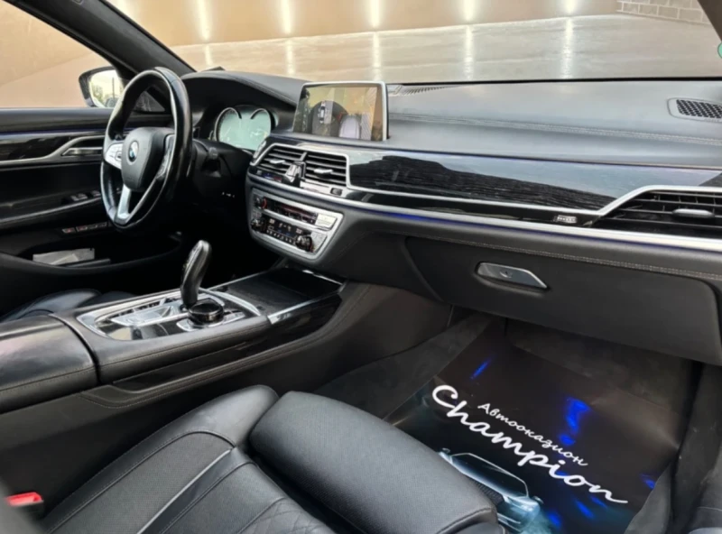 BMW 740 M-Packet FULL, снимка 10 - Автомобили и джипове - 52060607