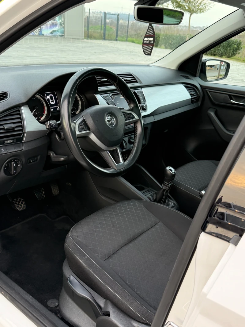 Skoda Fabia 1.4 TDI, снимка 5 - Автомобили и джипове - 52665595