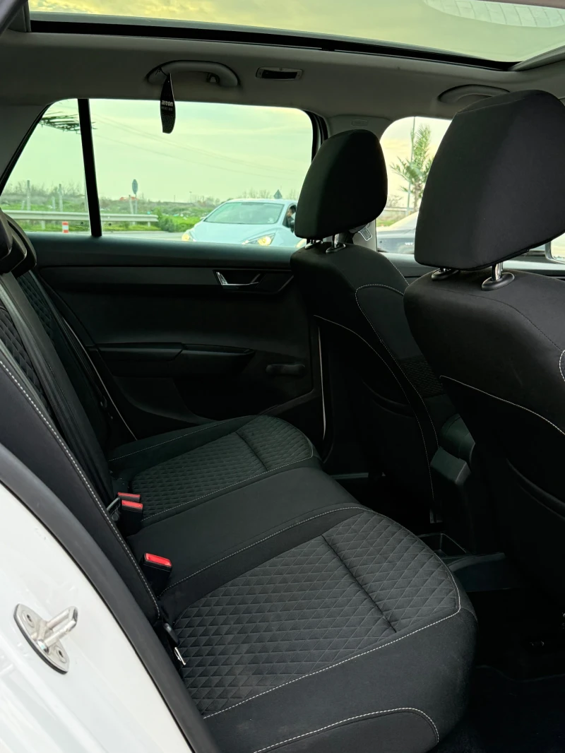 Skoda Fabia 1.4 TDI, снимка 8 - Автомобили и джипове - 52665595