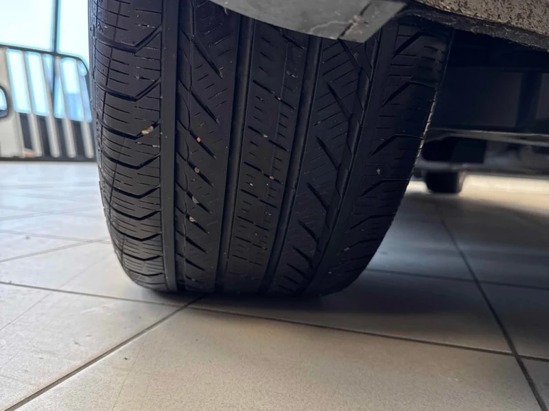 Mercedes-Benz E 350 * CARFAX * ЦЕНА ДО БГ, снимка 10 - Автомобили и джипове - 53014162