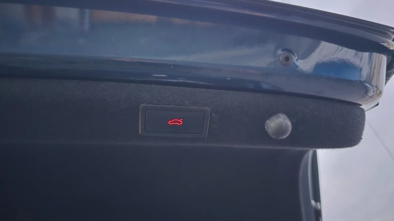 Skoda Superb 2.0 TDI, снимка 17 - Автомобили и джипове - 53100457