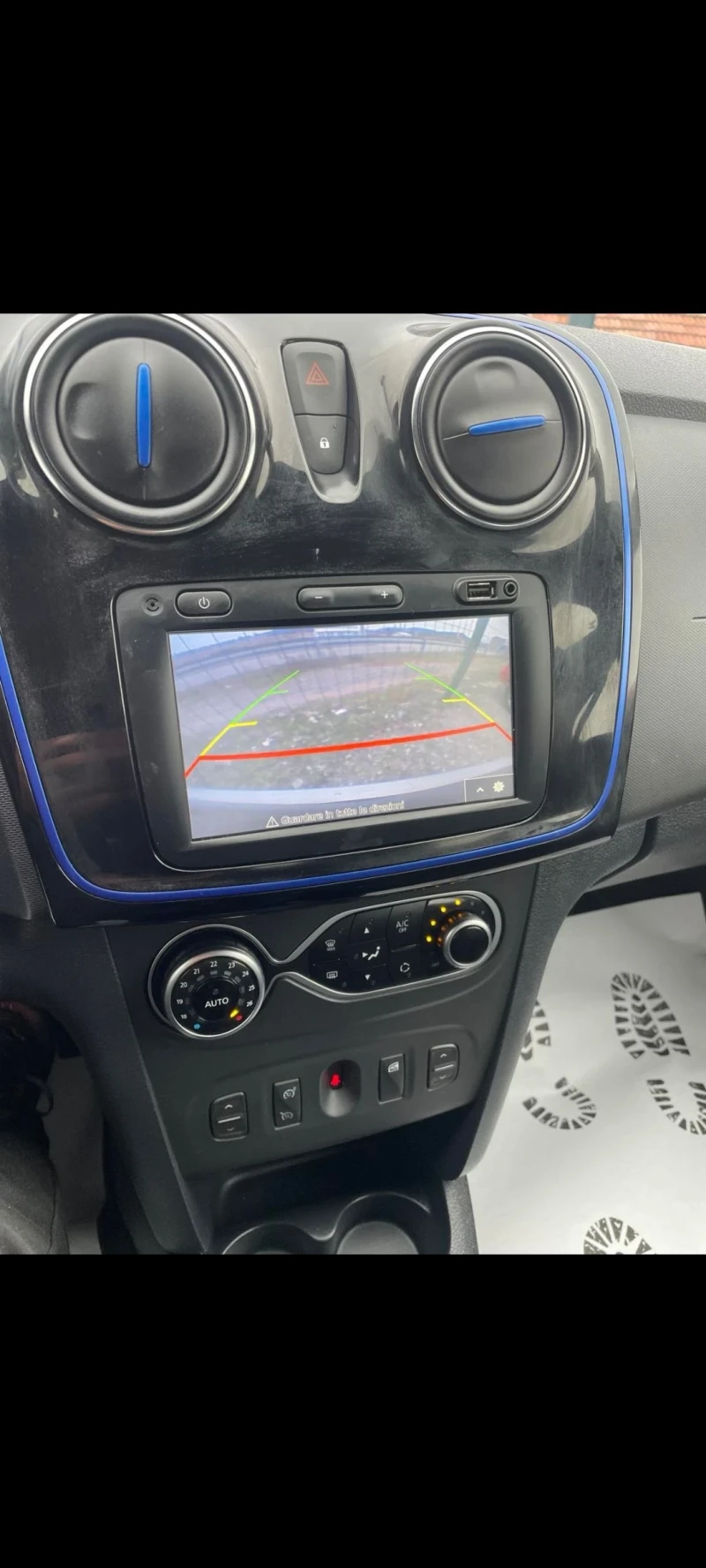 Dacia Sandero 1000i GPL 95000km., снимка 15 - Автомобили и джипове - 53179034