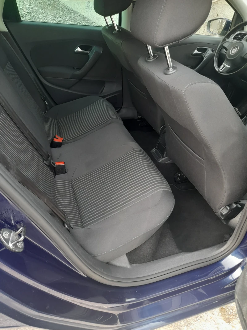VW Polo 1.6 TDI 90 PS, снимка 7 - Автомобили и джипове - 53180914