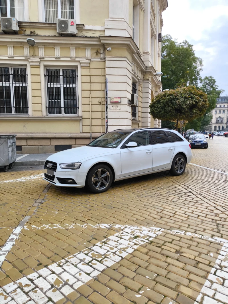 Audi A4, снимка 2 - Автомобили и джипове - 53206193