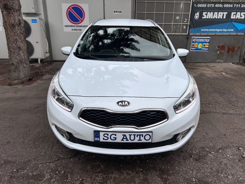 Kia Ceed 1, 4 GAS/BENZ-ОТЛИЧНА-EURO 5B, снимка 2 - Автомобили и джипове - 53417855
