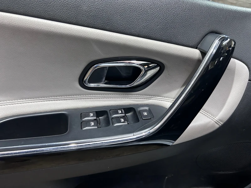 Kia Ceed 1, 4 GAS/BENZ-ОТЛИЧНА-EURO 5B, снимка 12 - Автомобили и джипове - 53417855