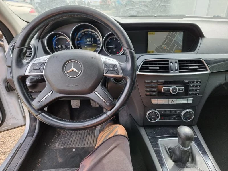 Mercedes-Benz C 220 250, 350 CDI комби facelift , снимка 11 - Автомобили и джипове - 24354677