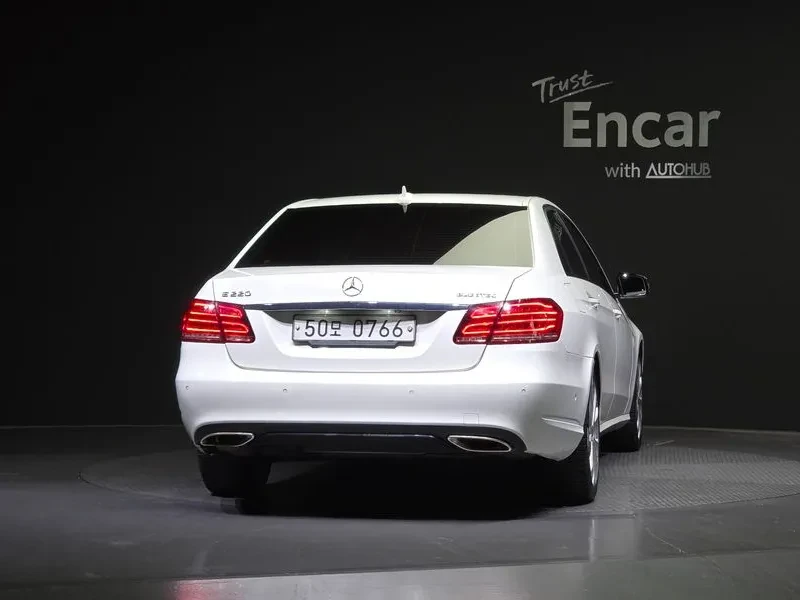 Mercedes-Benz E 220 | Mobile.bg � ����������� 4