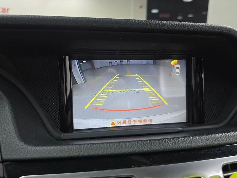 Mercedes-Benz E 220 | Mobile.bg � ����������� 15