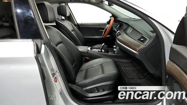 BMW 5 Gran Turismo, снимка 11 - Автомобили и джипове - 56077806