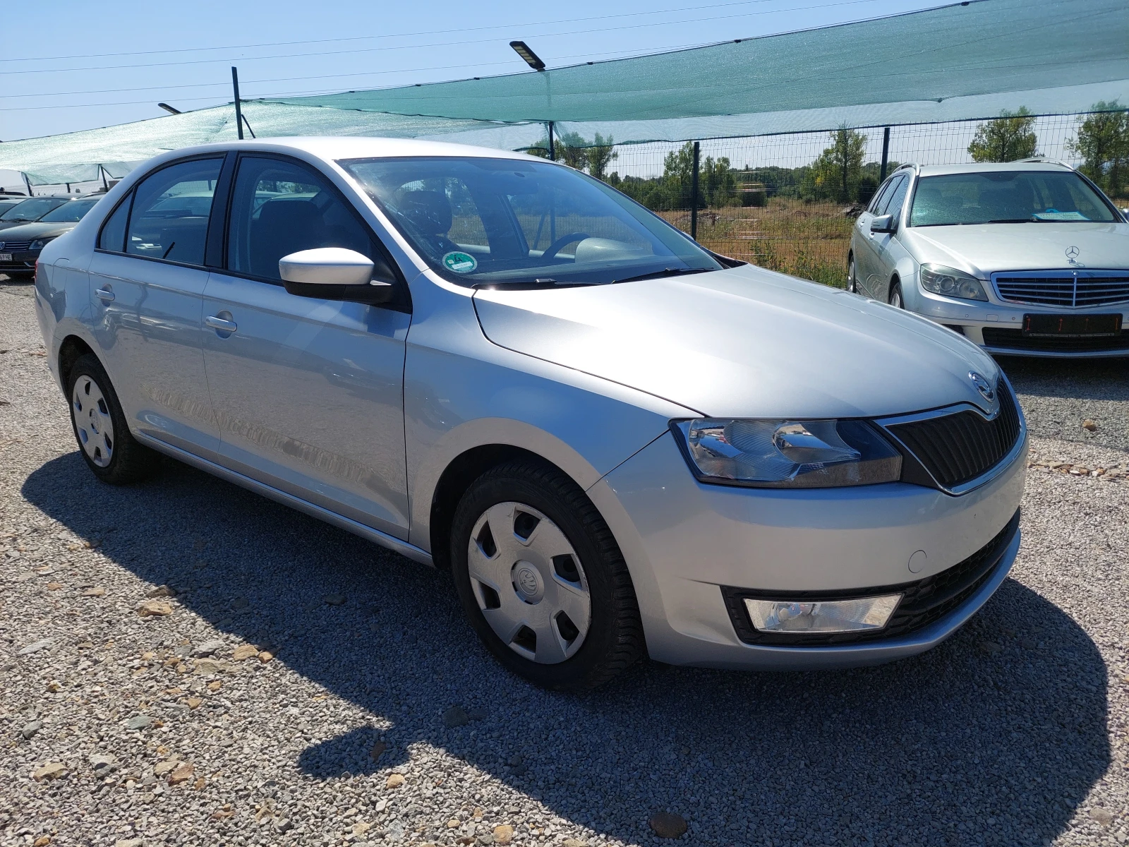 Skoda Rapid 1.4 АВТОМАТИК 33720км. - изображение 3