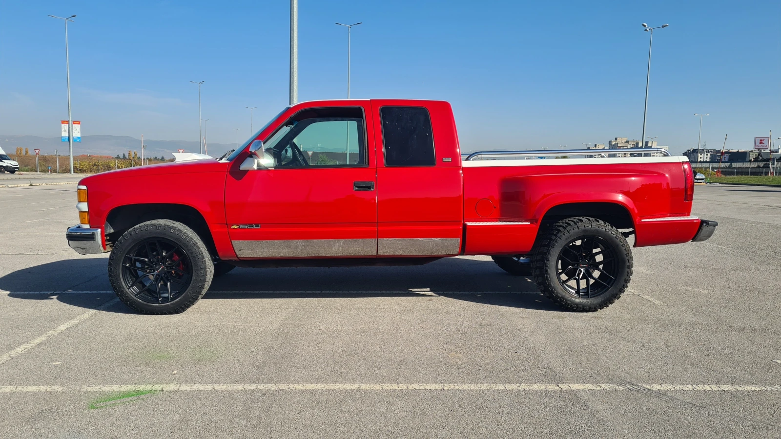 Chevrolet Silverado K1500 Stepside 5.7 V8 - изображение 2