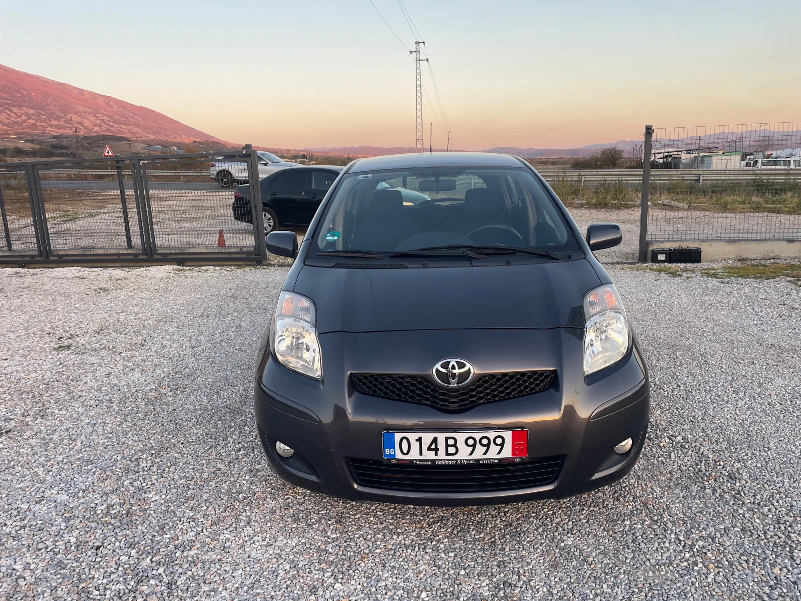 Toyota Yaris 1.4 D4D Facelift, 6 скорости , Климатроник - изображение 2