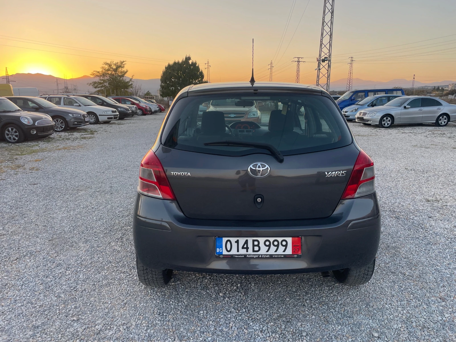 Toyota Yaris 1.4 D4D Facelift, 6 скорости , Климатроник - изображение 6