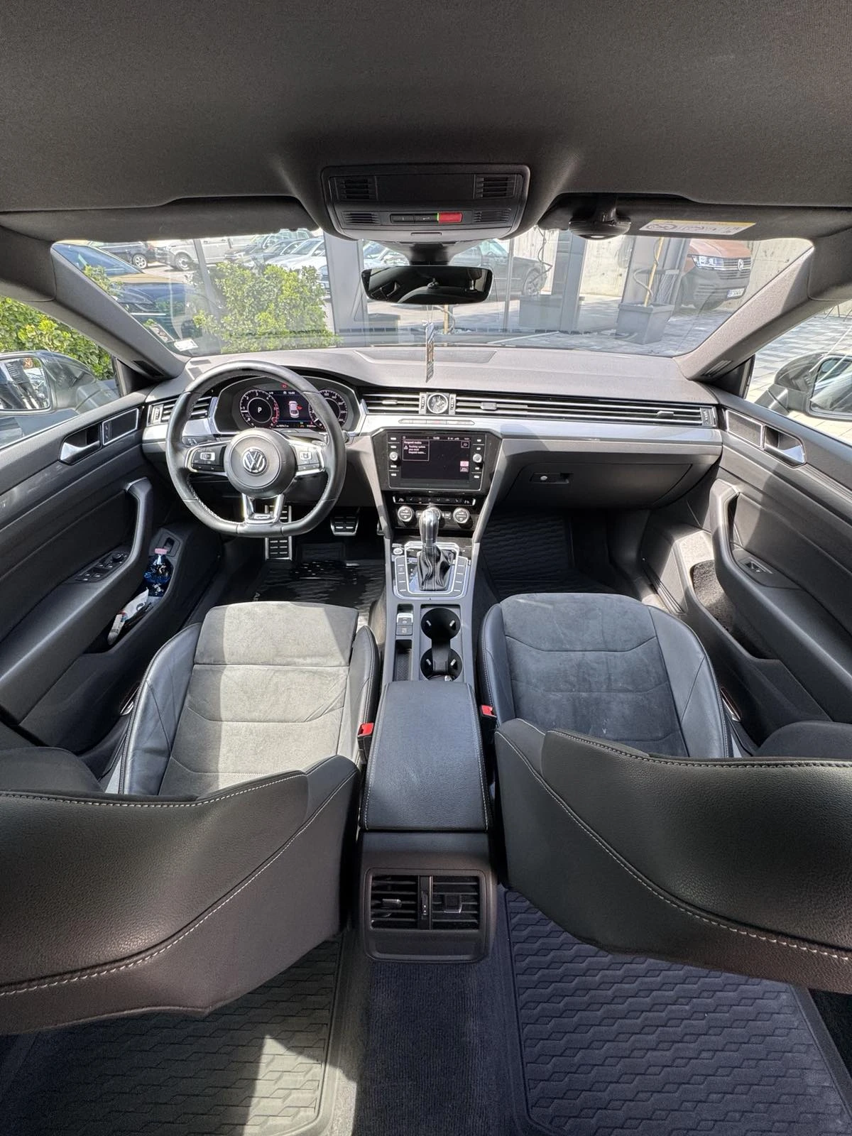 VW Arteon R-LINE | Mobile.bg   13