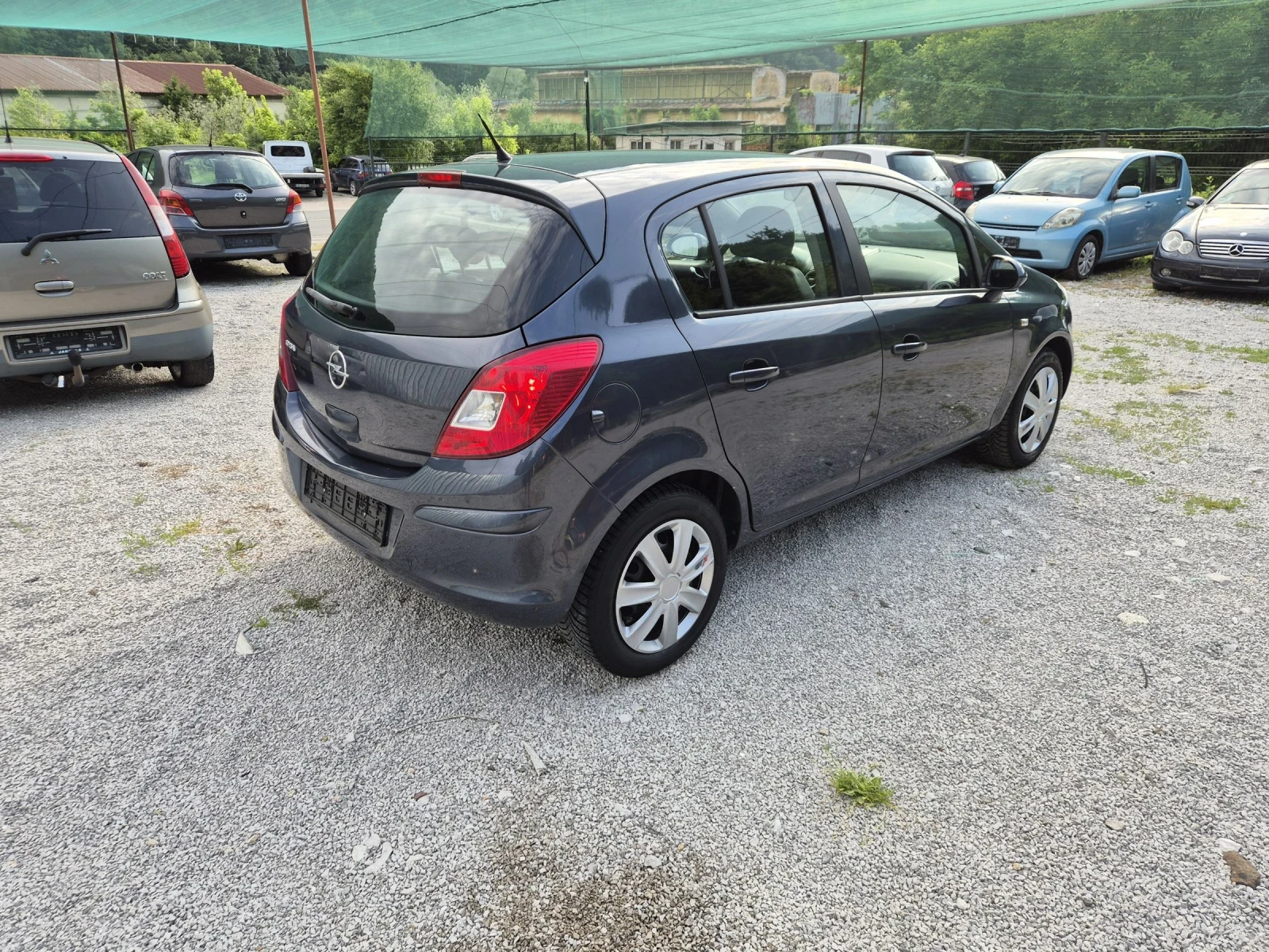 Opel Corsa  1.4 бензин   Всички екстри - изображение 4