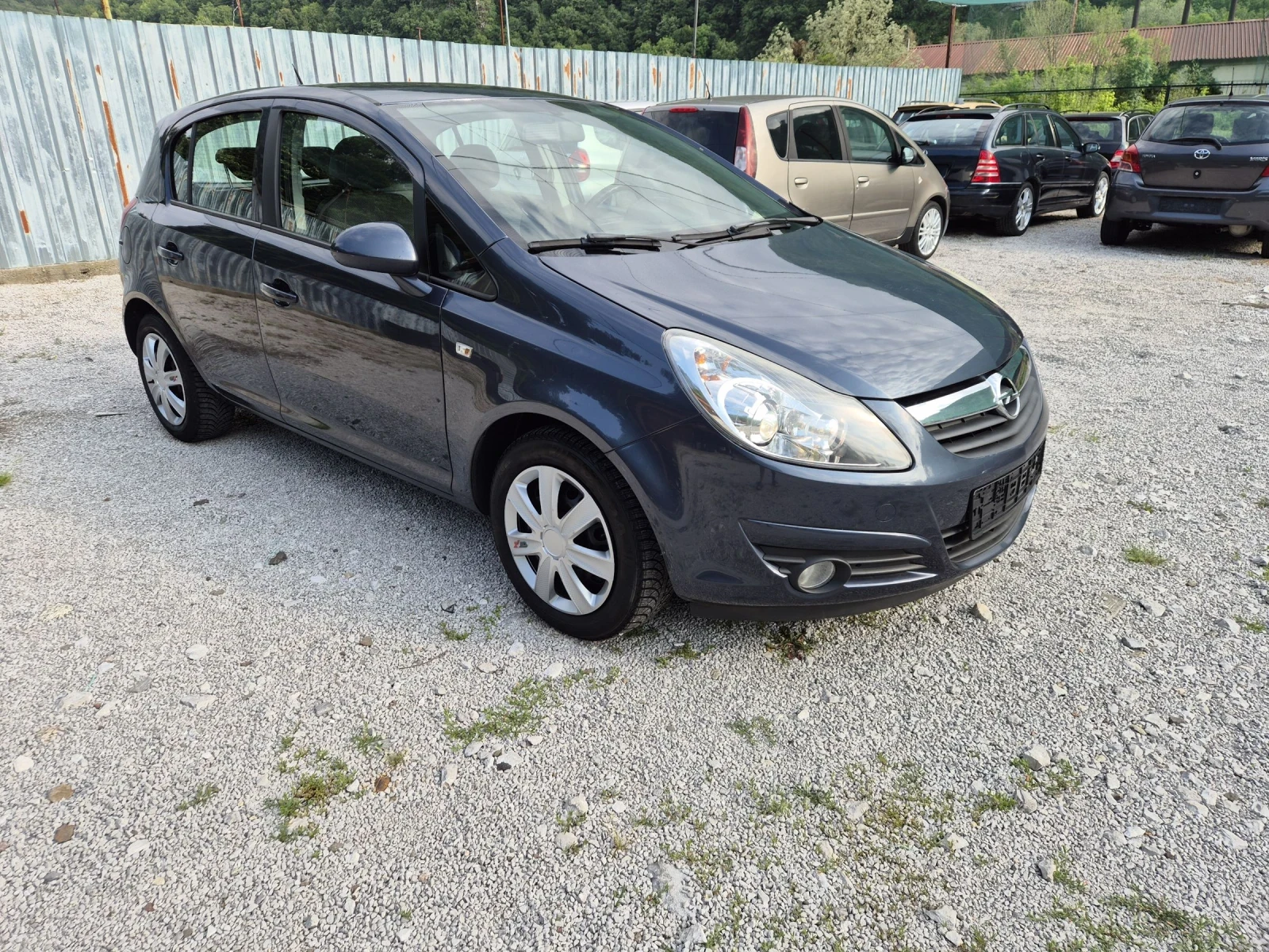Opel Corsa  1.4 бензин   Всички екстри - изображение 2