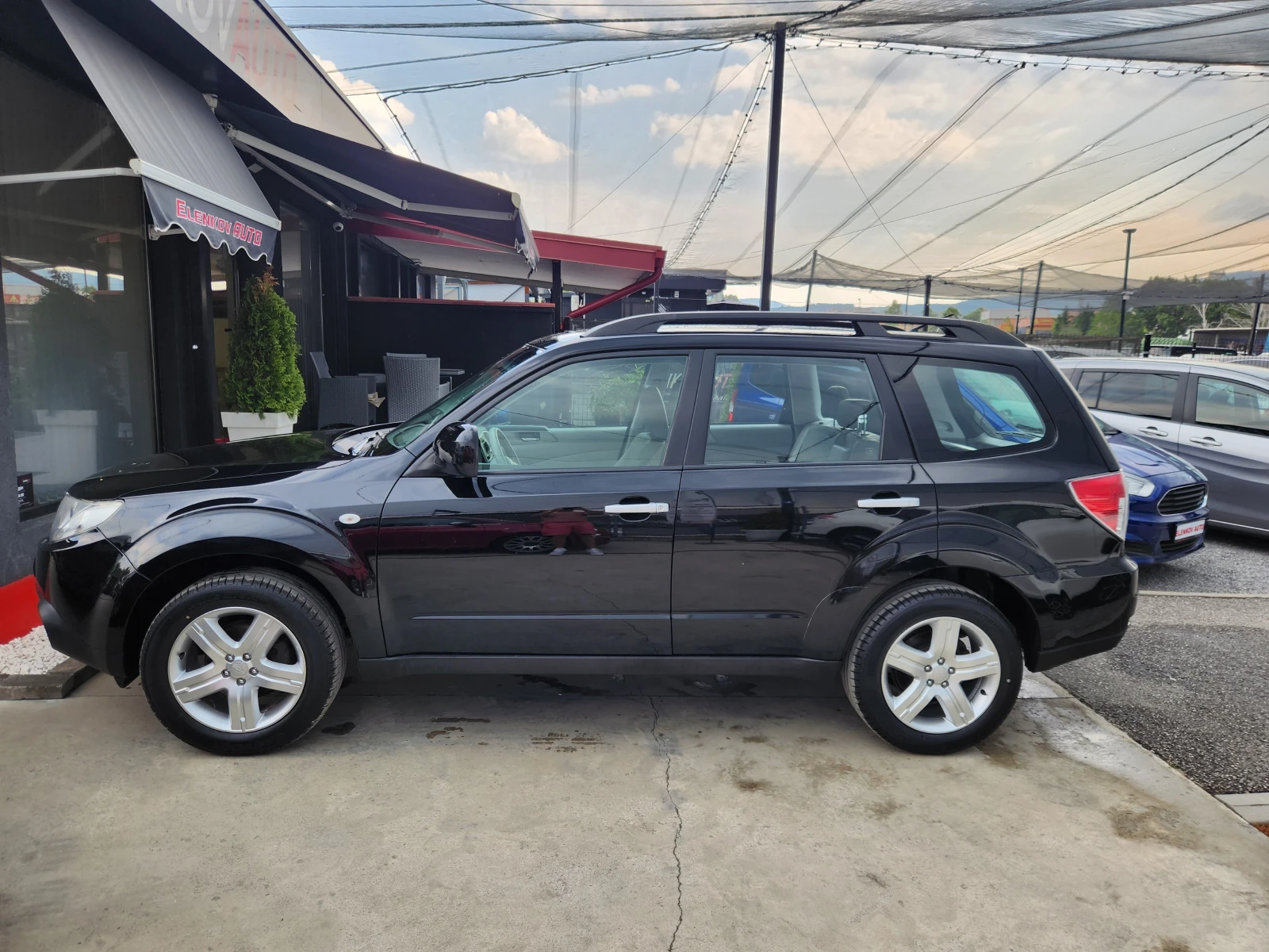 Subaru Forester 2.0i-150к.с EURO 5b-АВТОМАТИК-ШВЕЙЦАРИЯ - изображение 4
