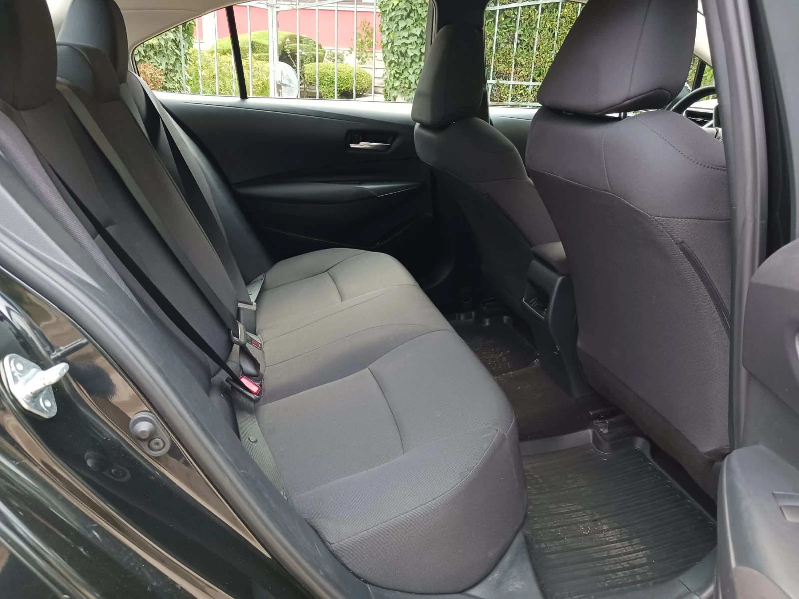 Toyota Corolla 1.5 .   | Mobile.bg   14