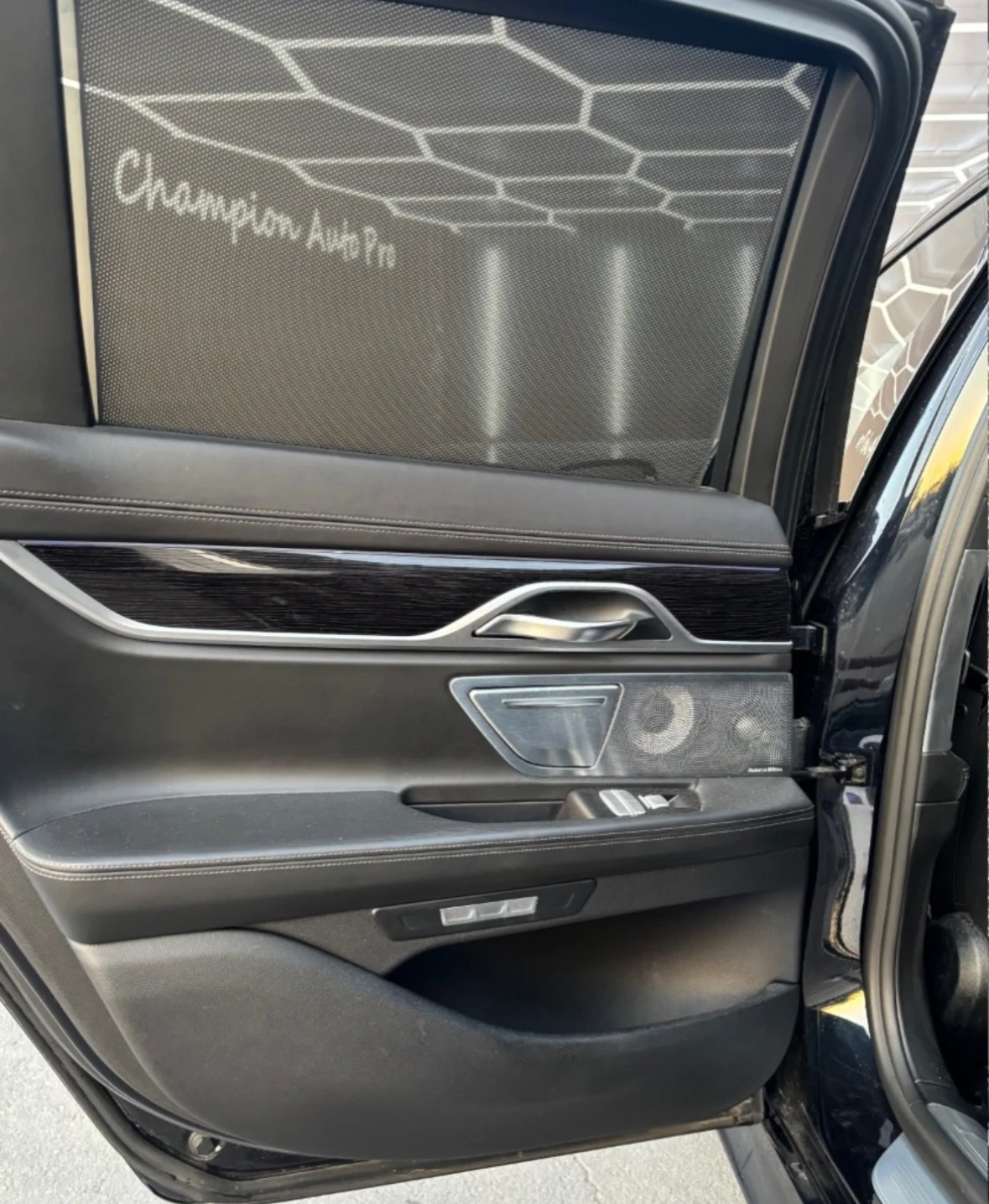 BMW 740 M-Packet FULL | Mobile.bg   12