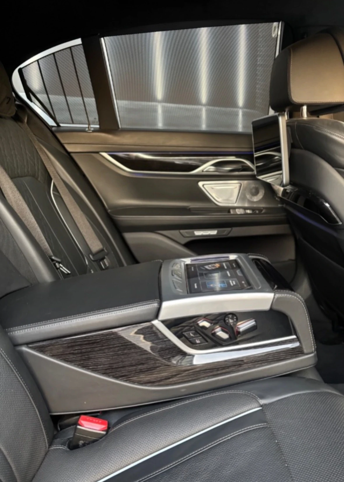 BMW 740 M-Packet FULL | Mobile.bg   13